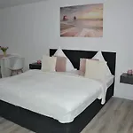 Prime Host Flair *